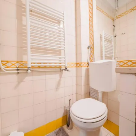 Group-friendly 4br Duplex Castle View Lissabon