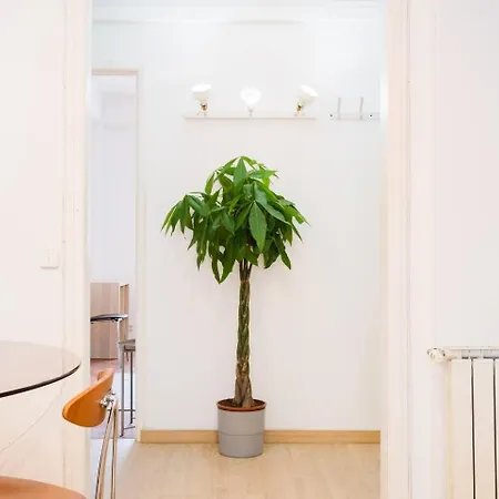 Group-friendly 4br Duplex Castle View Apartment Lissabon