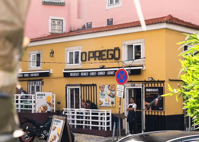 Διαμέρισμα Group-friendly 4br Duplex Castle View *