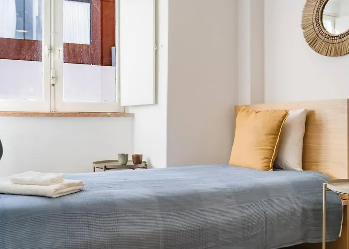 Διαμέρισμα Group-friendly 4br Duplex Castle View