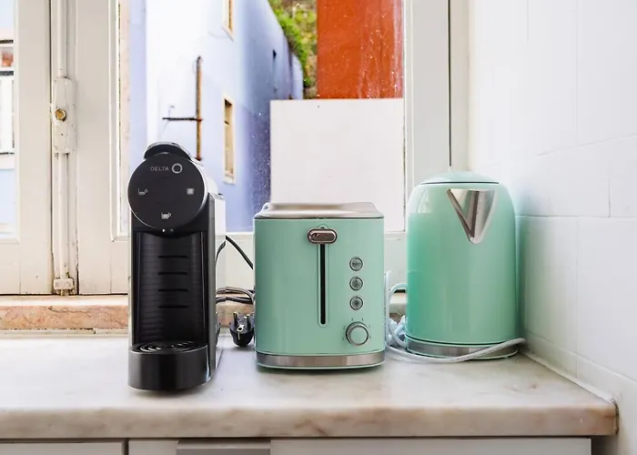 Group-friendly 4br Duplex Castle View Διαμέρισμα