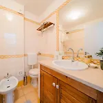 Group-friendly 4br Duplex Castle View * Lissabon
