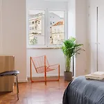 Group-friendly 4br Duplex Castle View Appartement Lissabon