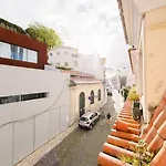 Group-friendly 4br Duplex Castle View Daire Lisboa